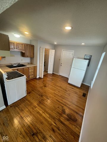 5819 Greenfield Avenue, Indianapolis, IN 46219