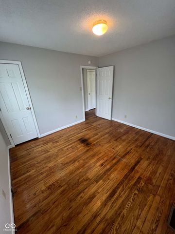5819 Greenfield Avenue, Indianapolis, IN 46219
