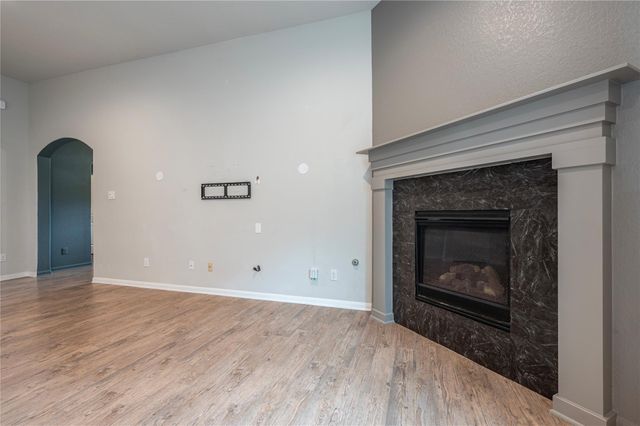 1851 Belle Place, Alvin, TX 77511