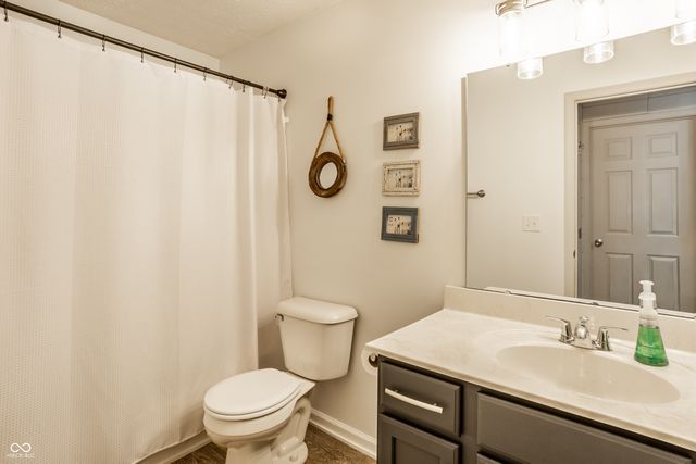 6690 W Hazelrigg Road, Thorntown, IN 46071