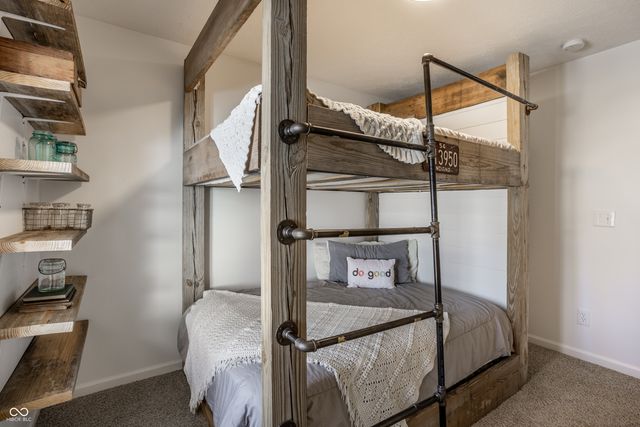 6690 W Hazelrigg Road, Thorntown, IN 46071