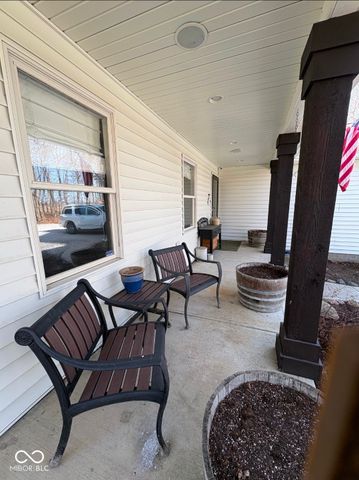 6690 W Hazelrigg Road, Thorntown, IN 46071