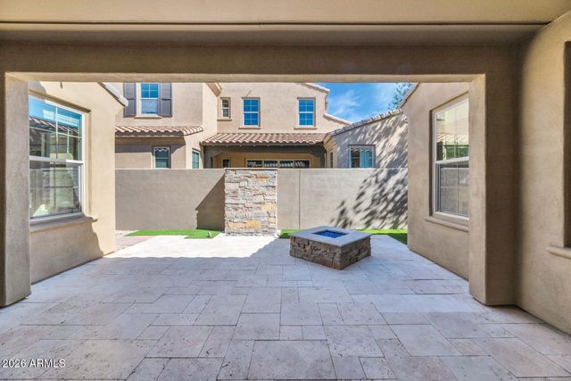 10092 E BELL Road, Scottsdale, AZ 85260