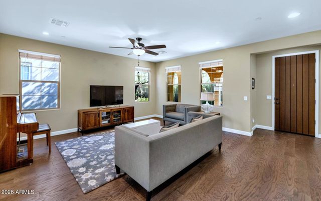 10092 E BELL Road, Scottsdale, AZ 85260
