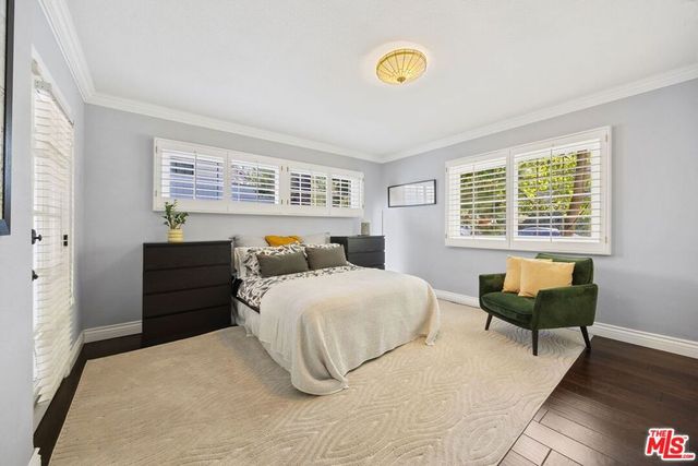 3854 Vineland Avenue, Studio City, CA 91604