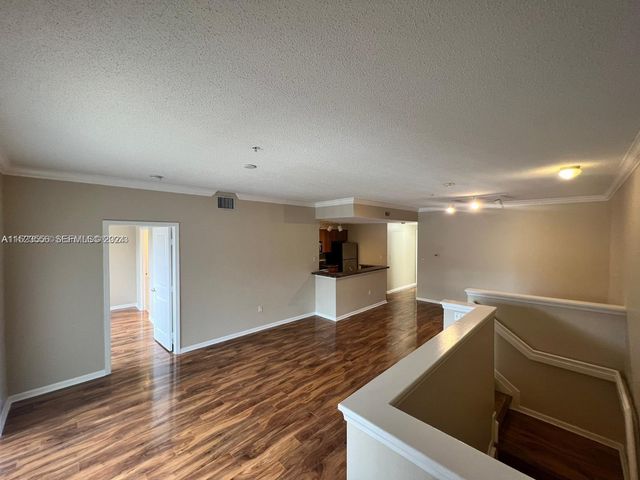 5940 W Sample Road 304, Coral Springs, FL 33067