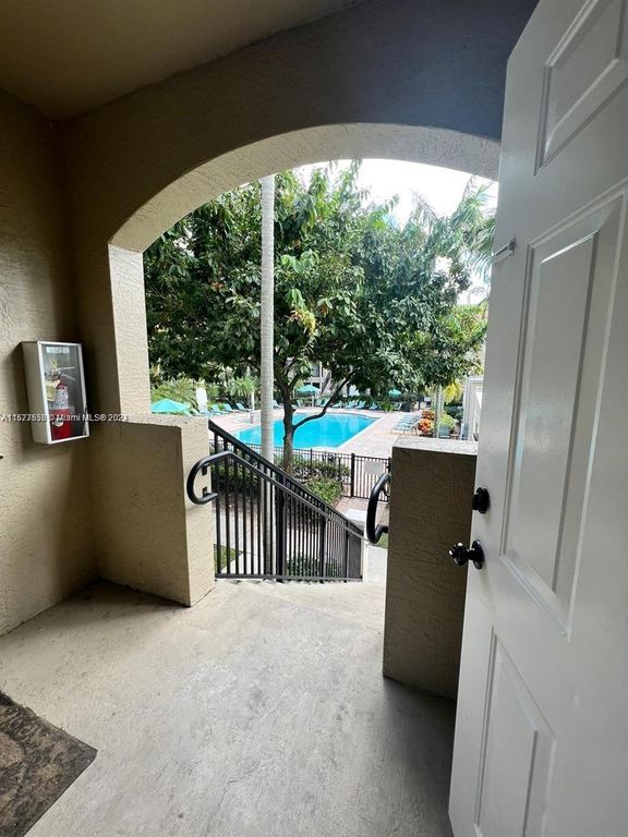 5940 W Sample Road 304, Coral Springs, FL 33067