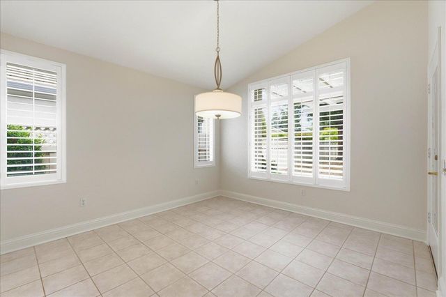 6480 Buckskin Ln, Roseville, CA 95747