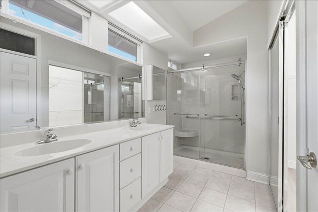 6480 Buckskin Ln, Roseville, CA 95747