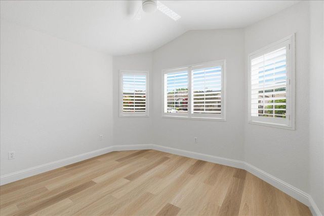 6480 Buckskin Ln, Roseville, CA 95747