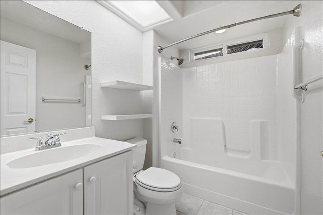 6480 Buckskin Ln, Roseville, CA 95747