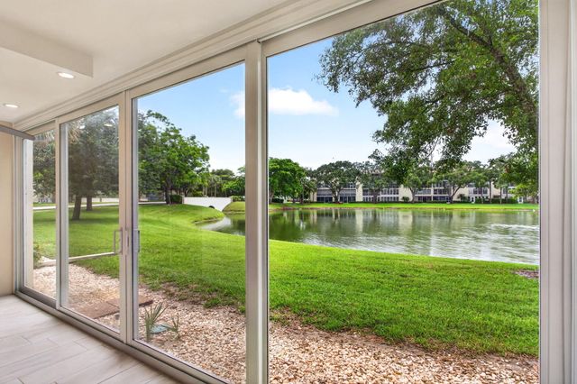 2202 Lucaya Bend B1, Coconut Creek, FL 33066