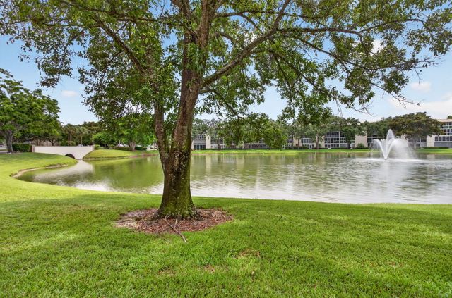 2202 Lucaya Bend B1, Coconut Creek, FL 33066