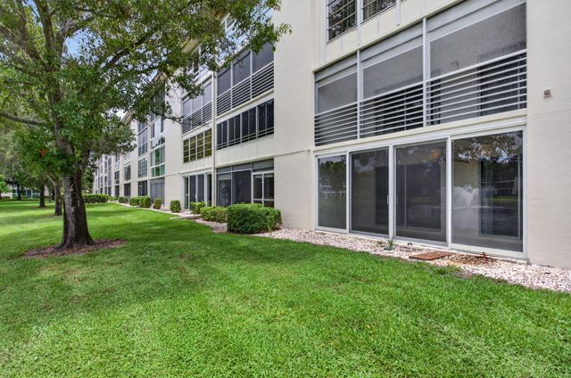 2202 Lucaya Bend B1, Coconut Creek, FL 33066