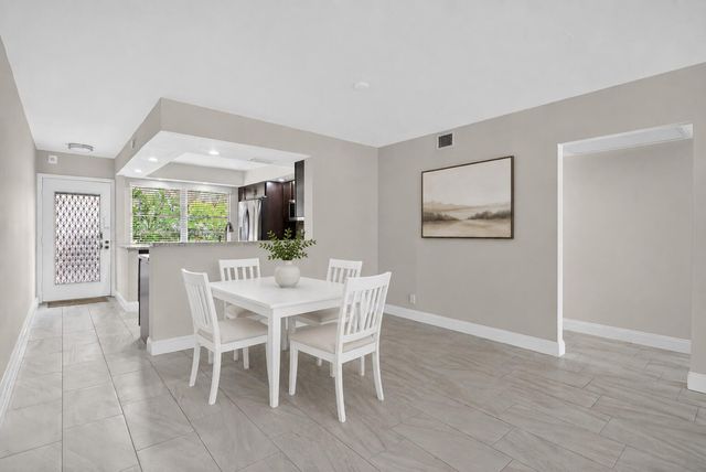 2202 Lucaya Bend B1, Coconut Creek, FL 33066