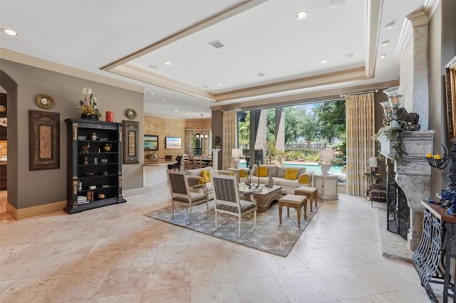 19 Miramar Heights Circle, Sugar Land, TX 77479