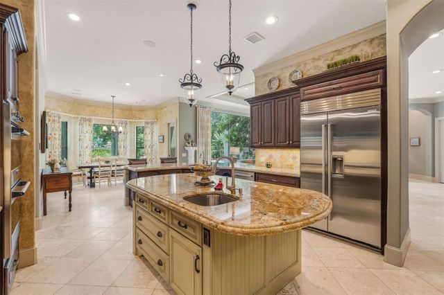 19 Miramar Heights Circle, Sugar Land, TX 77479