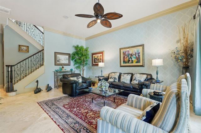 19 Miramar Heights Circle, Sugar Land, TX 77479