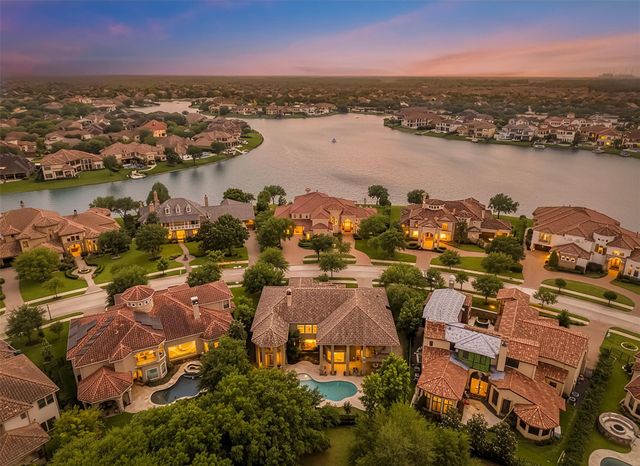 19 Miramar Heights Circle, Sugar Land, TX 77479