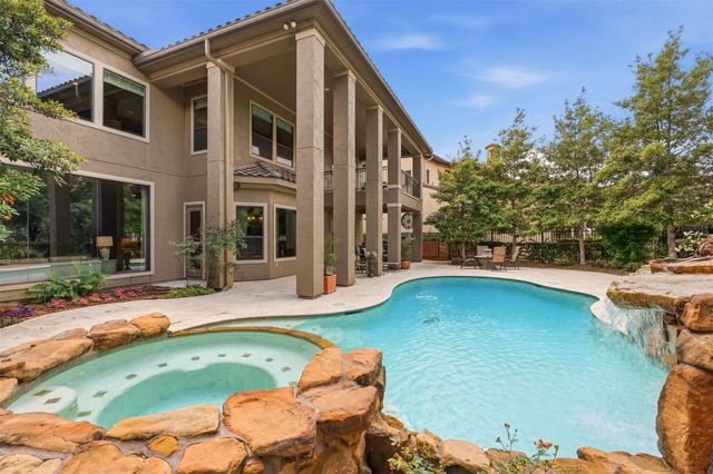 19 Miramar Heights Circle, Sugar Land, TX 77479