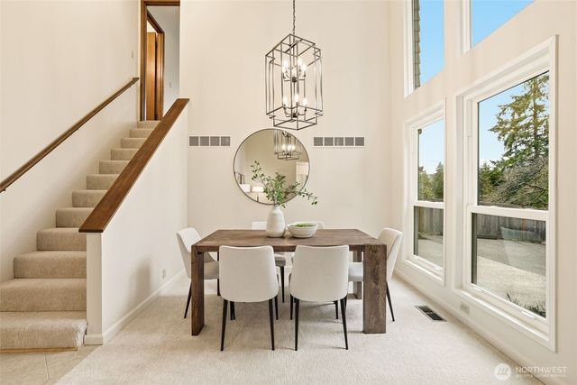 19421 68th Avenue NE, Kenmore, WA 98028