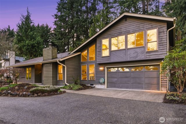 19421 68th Avenue NE, Kenmore, WA 98028