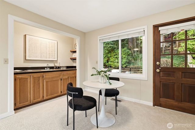 19421 68th Avenue NE, Kenmore, WA 98028