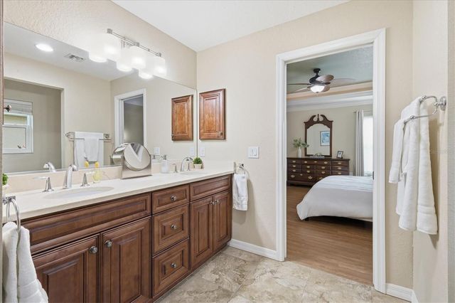 12710 SW LAKE SIDE DRIVE, Lake Suzy, FL 34269