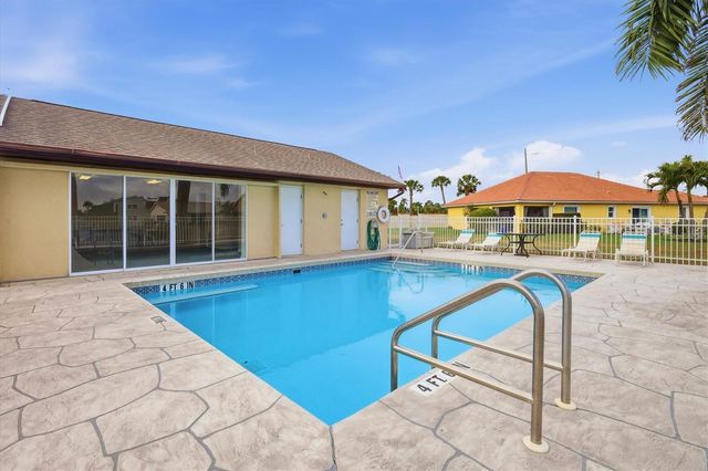 12710 SW LAKE SIDE DRIVE, Lake Suzy, FL 34269