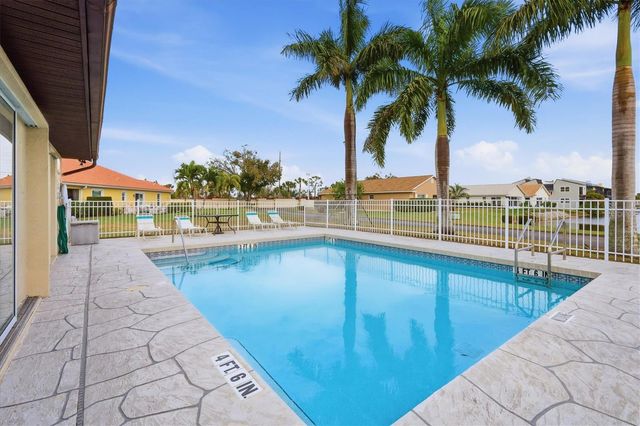 12710 SW LAKE SIDE DRIVE, Lake Suzy, FL 34269