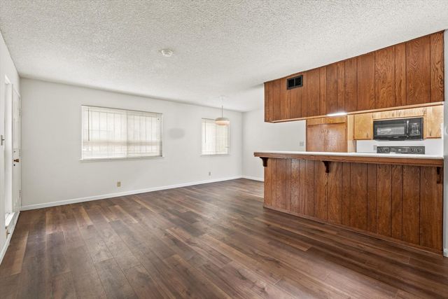 5145 connecticut dr, Sacramento, CA 95841