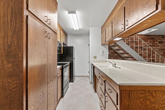 5145 connecticut dr, Sacramento, CA 95841