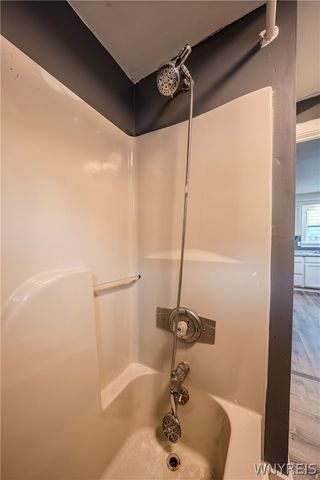 212 East Street, Buffalo, NY 14207