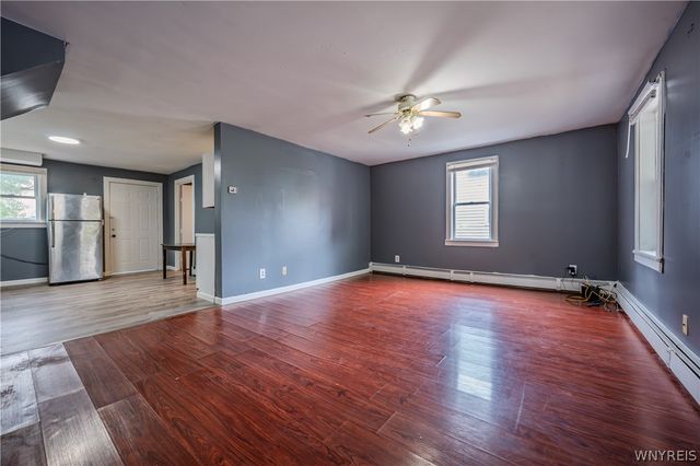 212 East Street, Buffalo, NY 14207