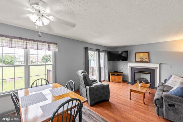 104 COOPWORTH CT, Stephens City, VA 22655