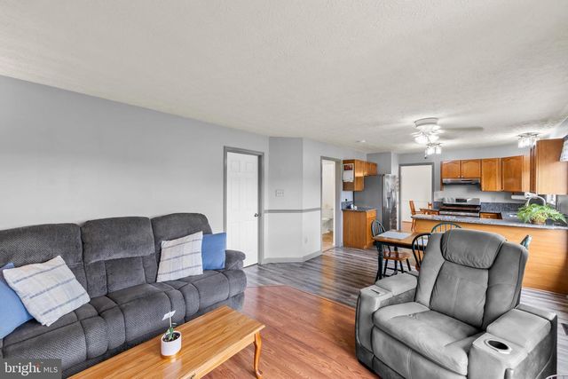 104 COOPWORTH CT, Stephens City, VA 22655
