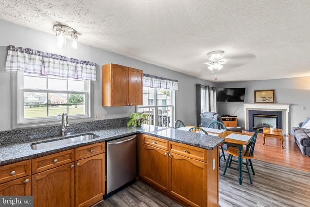 104 COOPWORTH CT, Stephens City, VA 22655