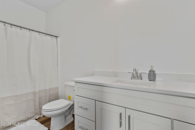 8701 Old Spanish Trail, 102, Ocean Springs, MS 39564