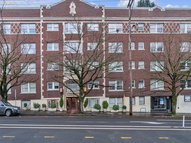 20 Nw 16TH Ave 203, Portland, OR 97209