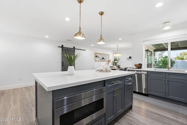 3440 E CORTEZ Street, Phoenix, AZ 85028