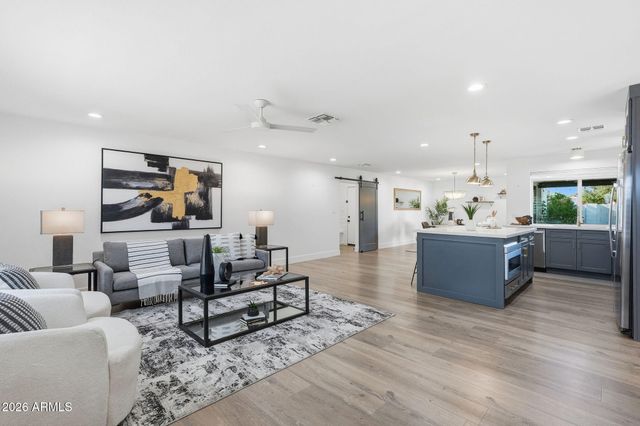 3440 E CORTEZ Street, Phoenix, AZ 85028