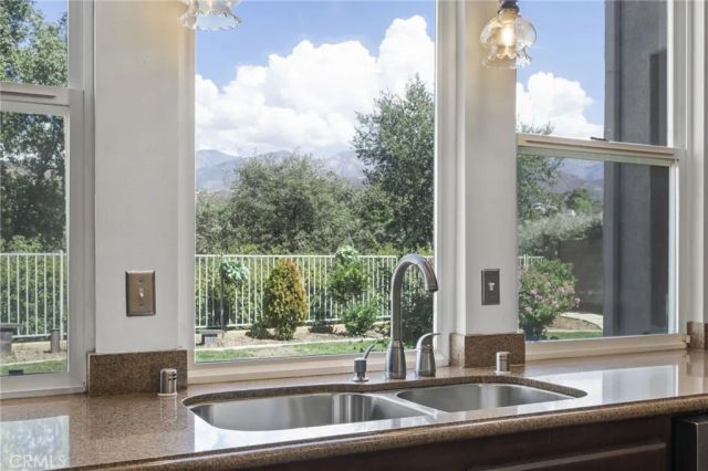 36358 Canyon Terrace, Yucaipa, CA 92399