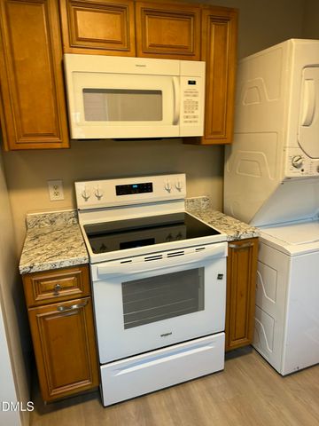 726 Thompson Street, Pittsboro, NC 27312