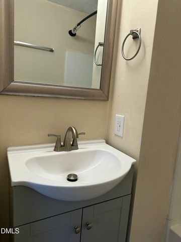 726 Thompson Street, Pittsboro, NC 27312