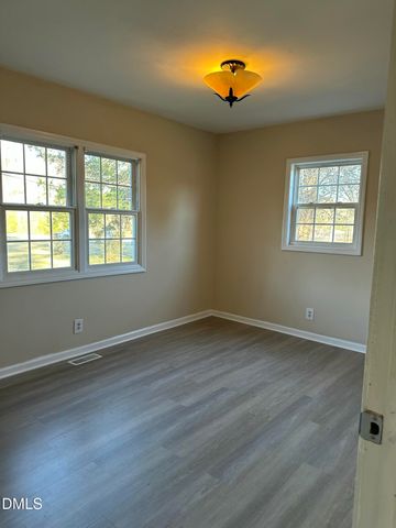 726 Thompson Street, Pittsboro, NC 27312