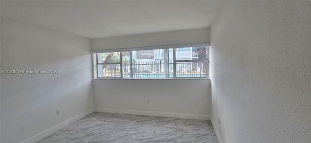 7320 NW 85th Ct 102, Tamarac, FL 33321