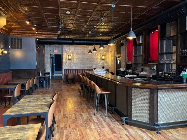 2759 W Augusta Boulevard, Chicago, IL 60622