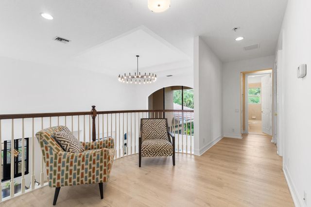 544 Edgebrook Lane, West Palm Beach, FL 33411