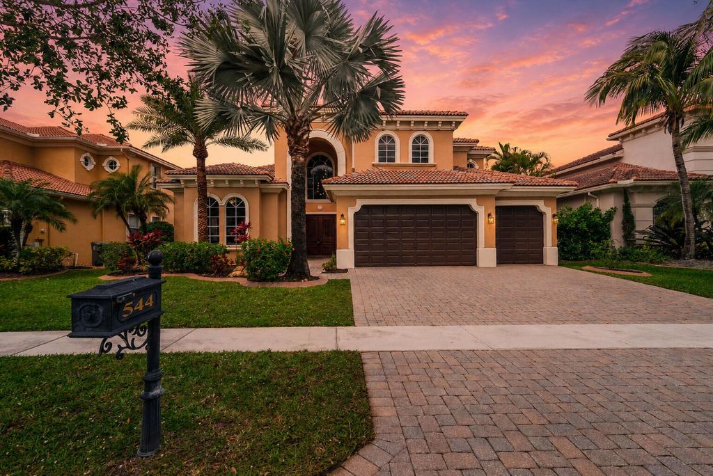544 Edgebrook Lane, West Palm Beach, FL 33411