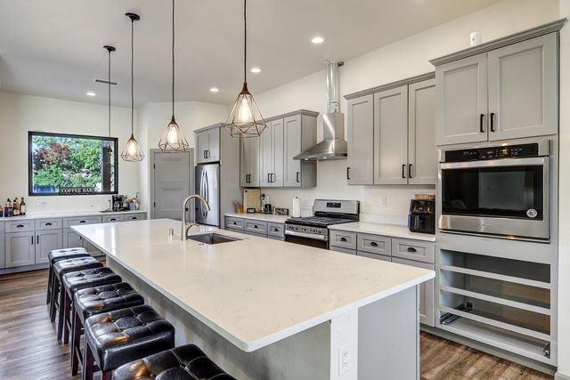 6616 Meadow Lake Place NW, Albuquerque, NM 87120